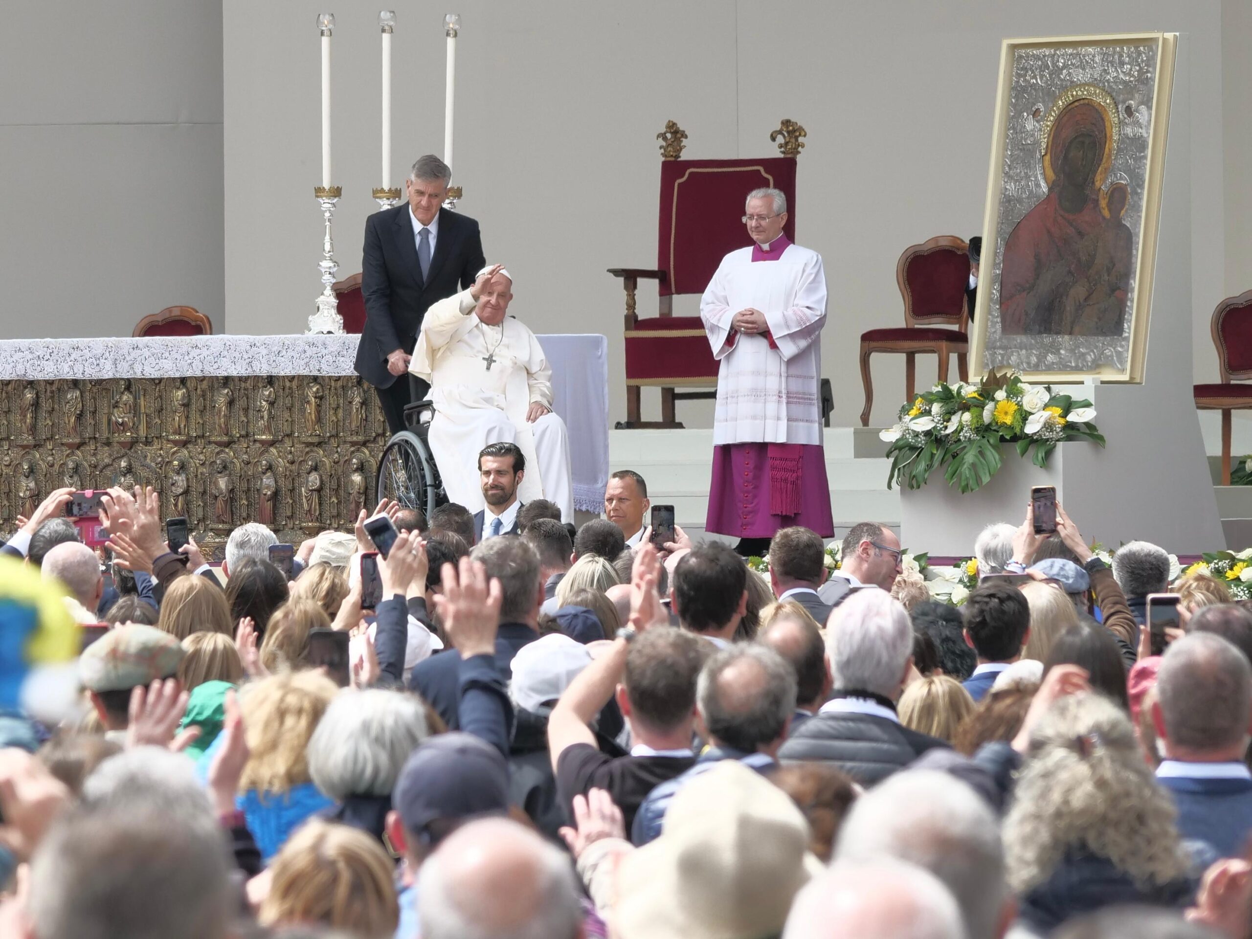 Papa Francesco a Venezia:”Preoccupati per la città, continui ad essere terra di fratellanza”