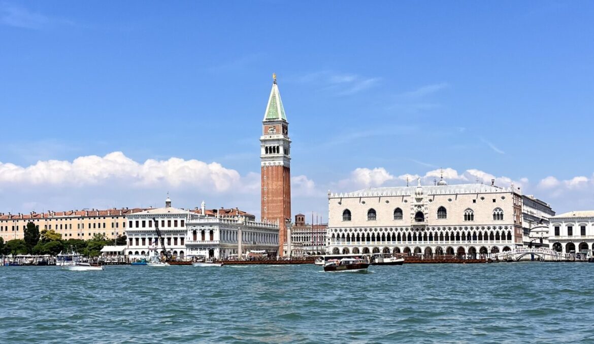Venezia, contributo di accesso 2027: previste 72 giornate dal 26 marzo al 15 agosto